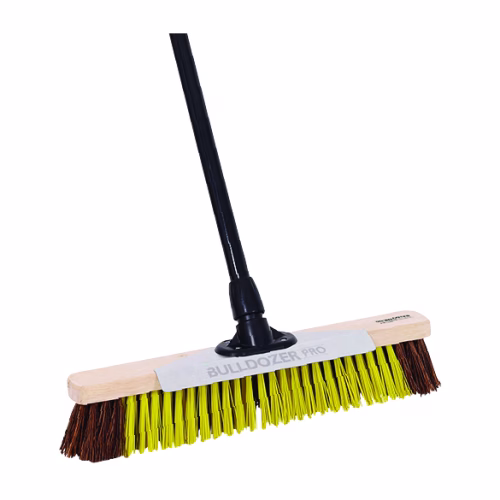 Bulldozer 18″ Heavy Duty Dual Fill Bassine/PVC Broom with Scraper Fitted Bulldozer 18" Heavy Duty Dual Fill Bassine/PVC Broom with Scraper Fitted